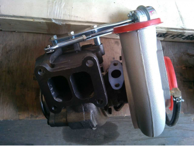 Турбина (Турбокомпрессор) D12 A7 миксер HOWO A7 VG1034110120 фото 1 Ставрополь