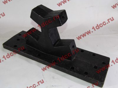 Кронштейн крепления V-образных тяг к раме левый H HOWO (ХОВО) AZ9625520358 фото 1 Ставрополь