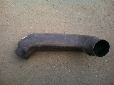 Воздуховод к воздушному фильтру H3 HOWO (ХОВО) WG9725190142 фото 1 Ставрополь